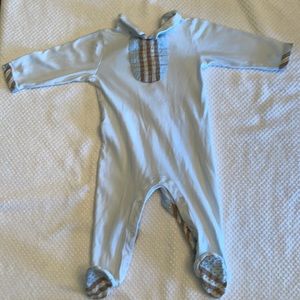 Burberry onesie 9months